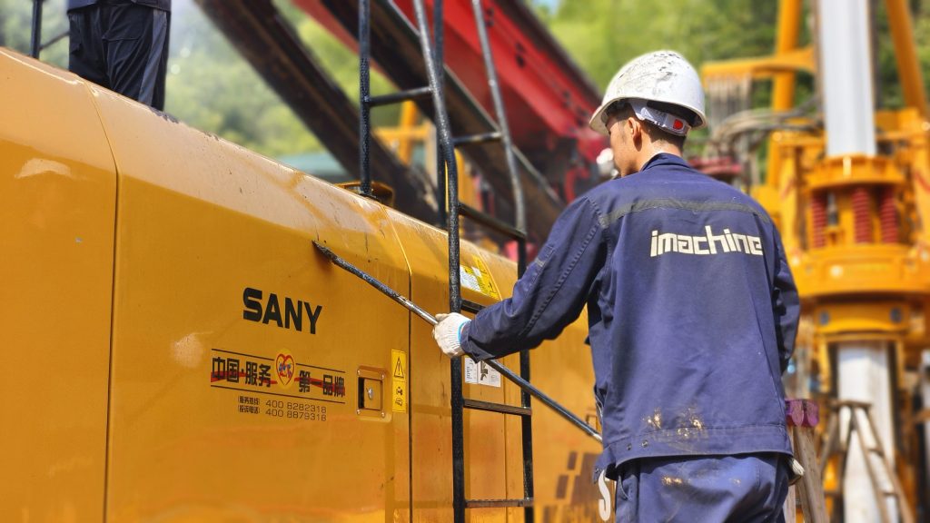 imachine merawat crane perayap bekas