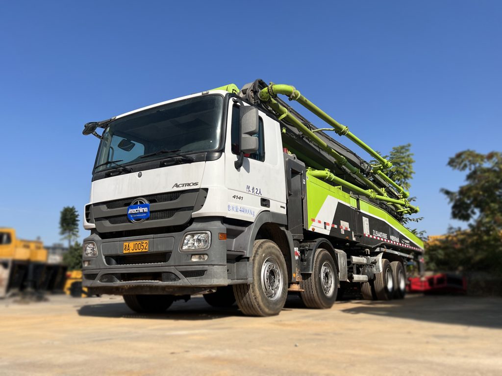 Zoomlion 56m Concrete Pump Truck