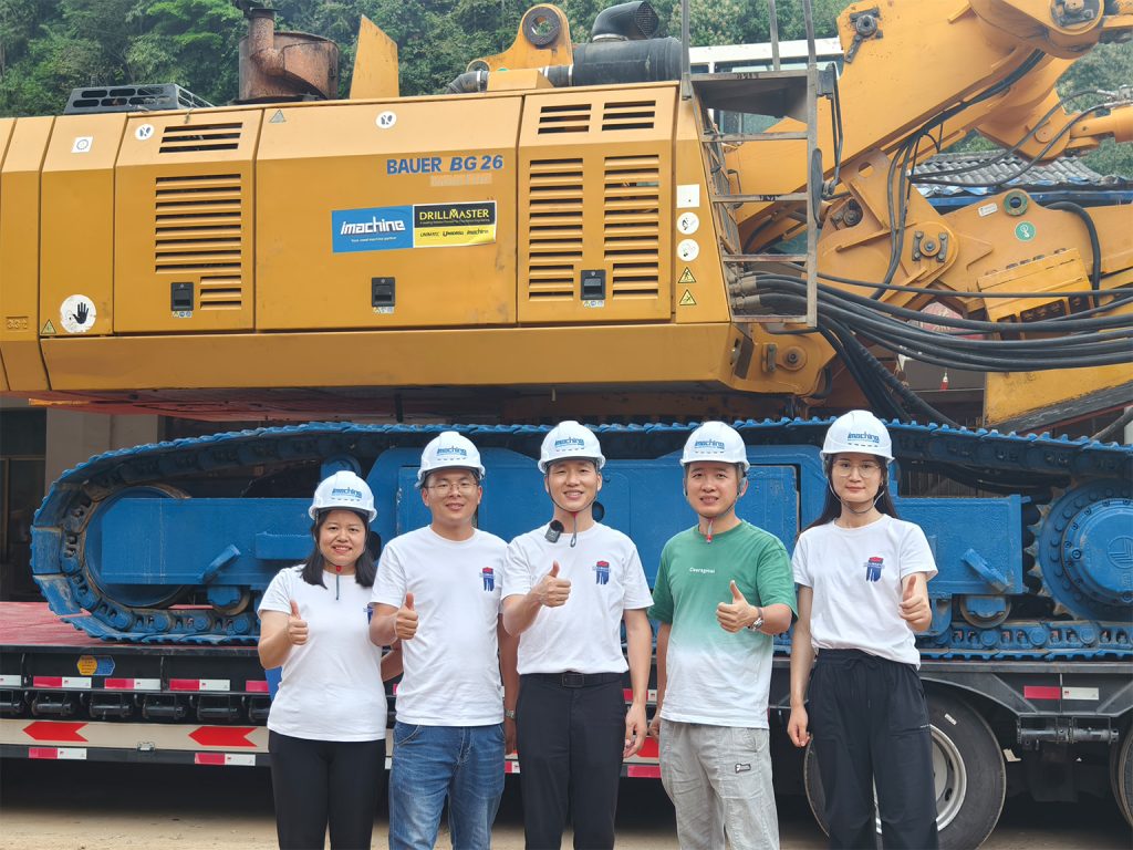 delivered bauer BG 26 rotary drilling rig