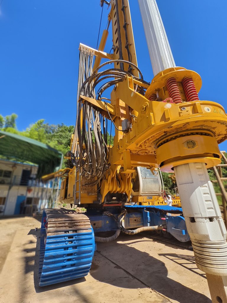 Bauer BG38 Rotary Drilling Rig