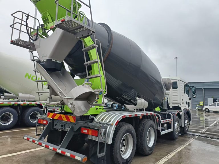 Cement Mixer Truck for Sale
