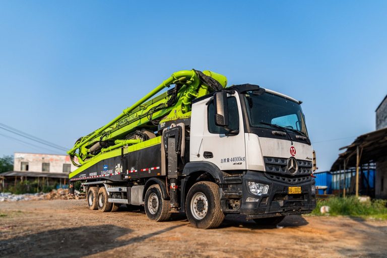 Zoomlion 63m concrete pump