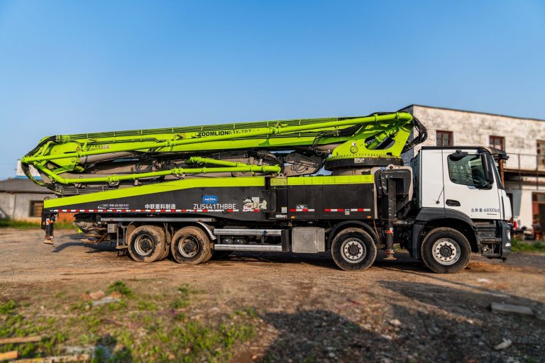 Zoomlion 63m concrete pump