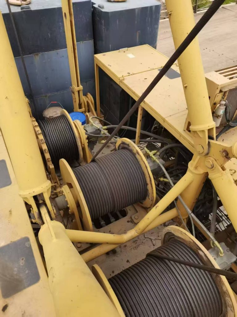 XCMG XGC100 Crawler Crane