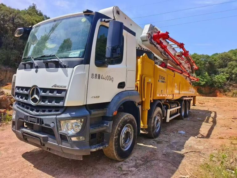 Used XCMG Concrete Pump Truck