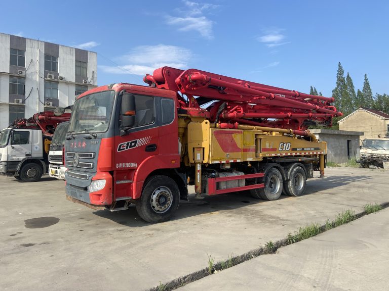 43 m concrete pump truck