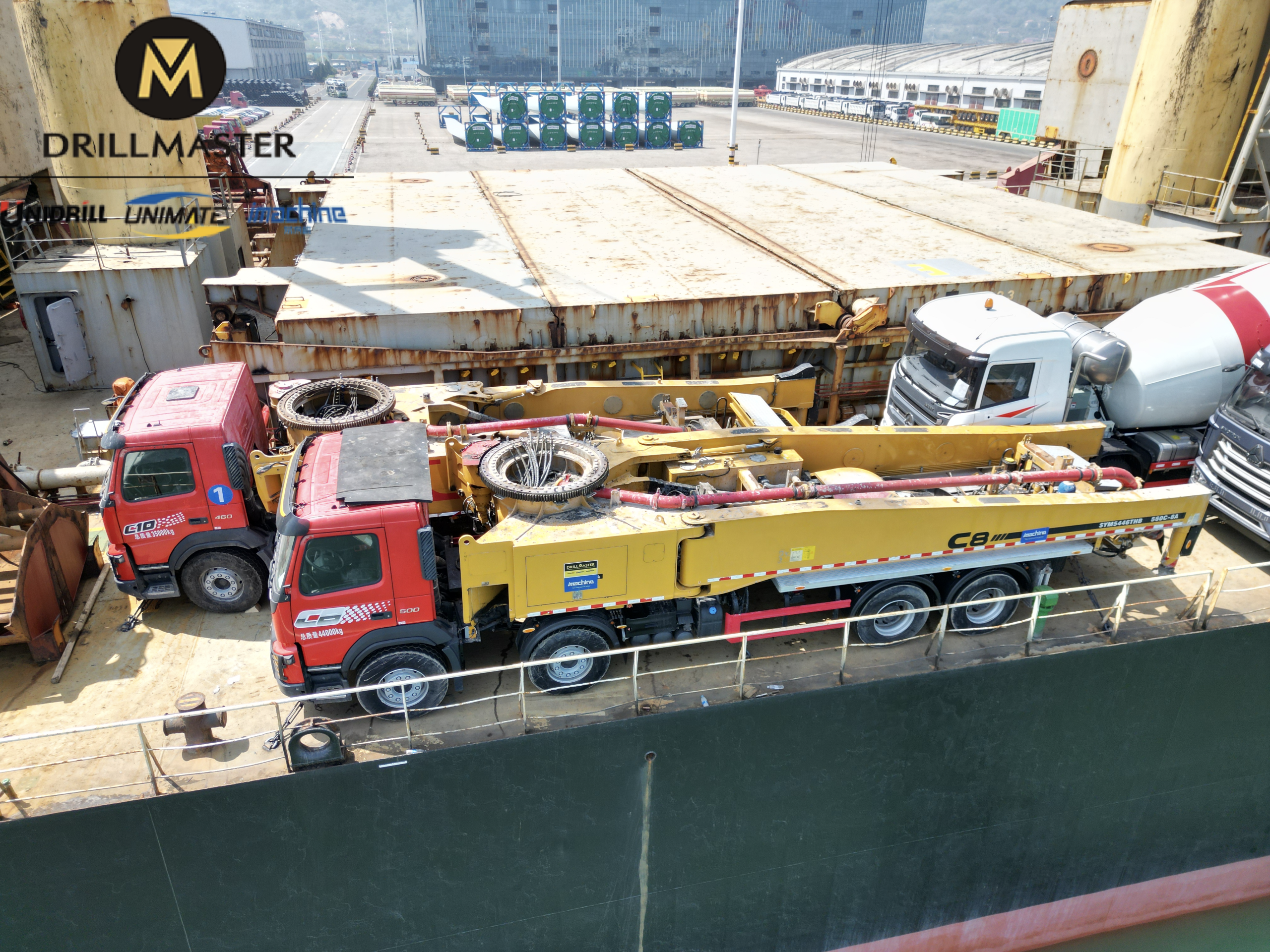 Equipamentos de construção usados pela alfândega da China