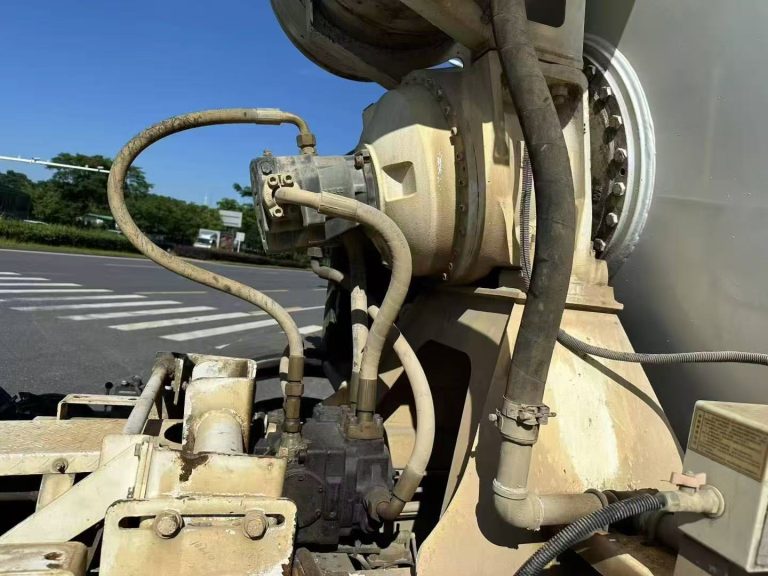 Camion malaxeur à béton XCMG de 10 m3
