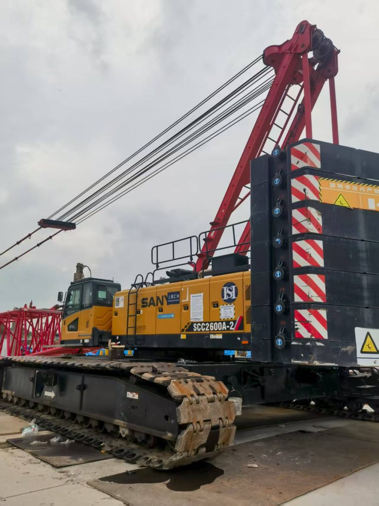 SANY SCC2600A Crawler Crane