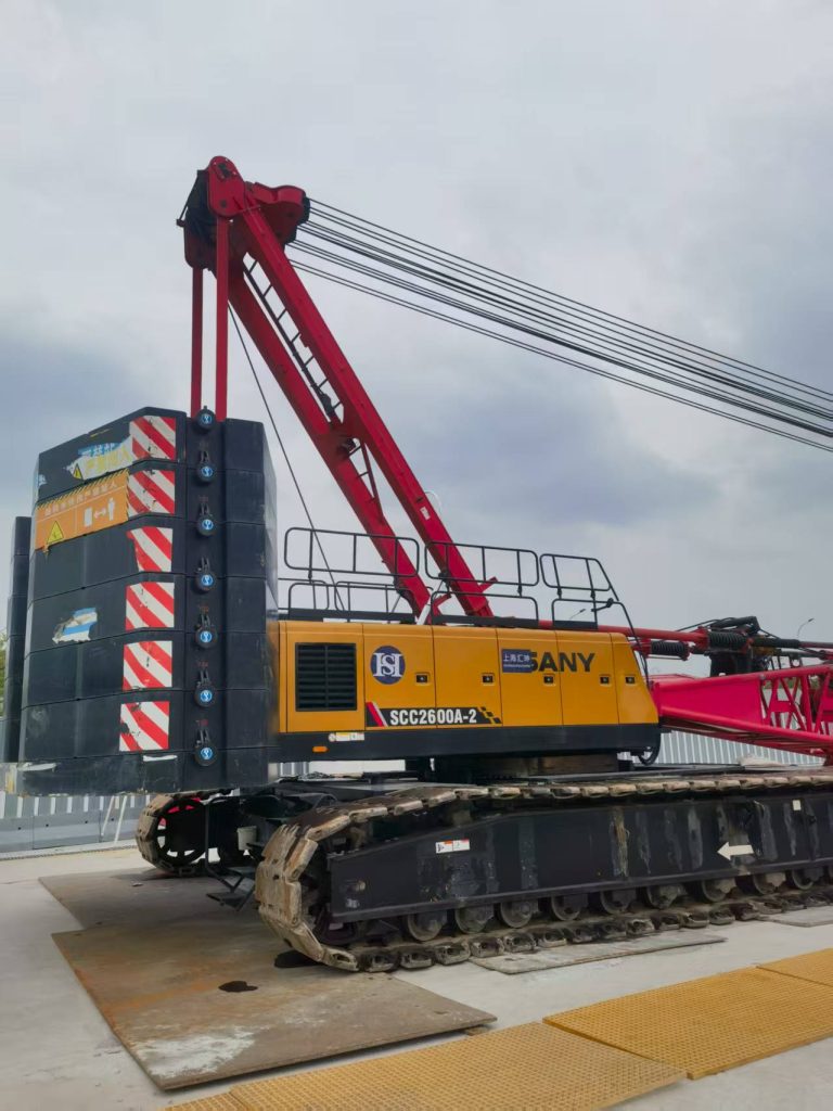 SANY SCC2600A Crawler Crane
