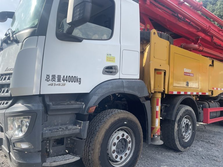56m Concrete Boom Pump