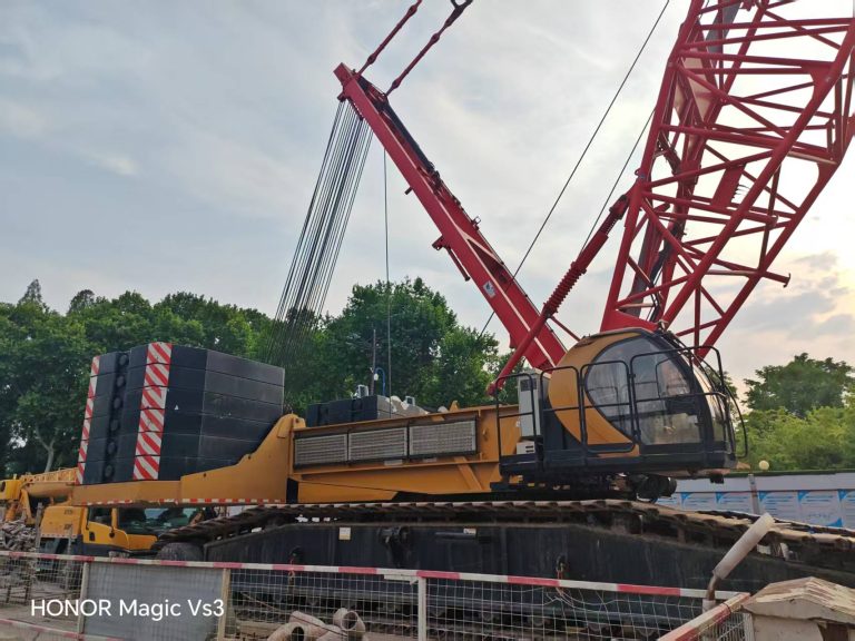 Used 350 Ton Crawler Crane