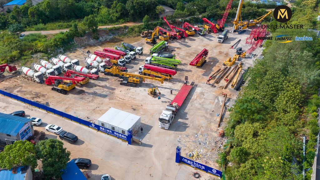 imachine construciton machinery yard