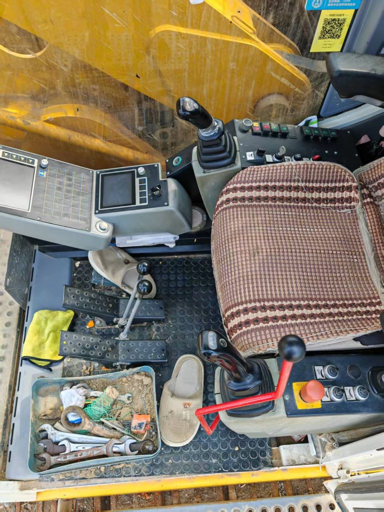 Plataforma de perforación rotativa Bauer BG 30