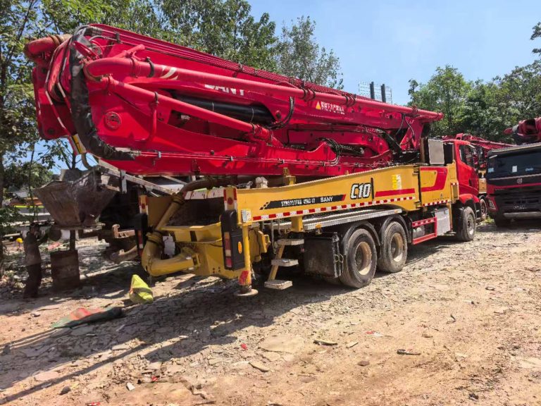 49m Used Truck-Mounted Concrete Pump
