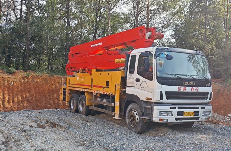 Putzmeister Concrete Pump Truck