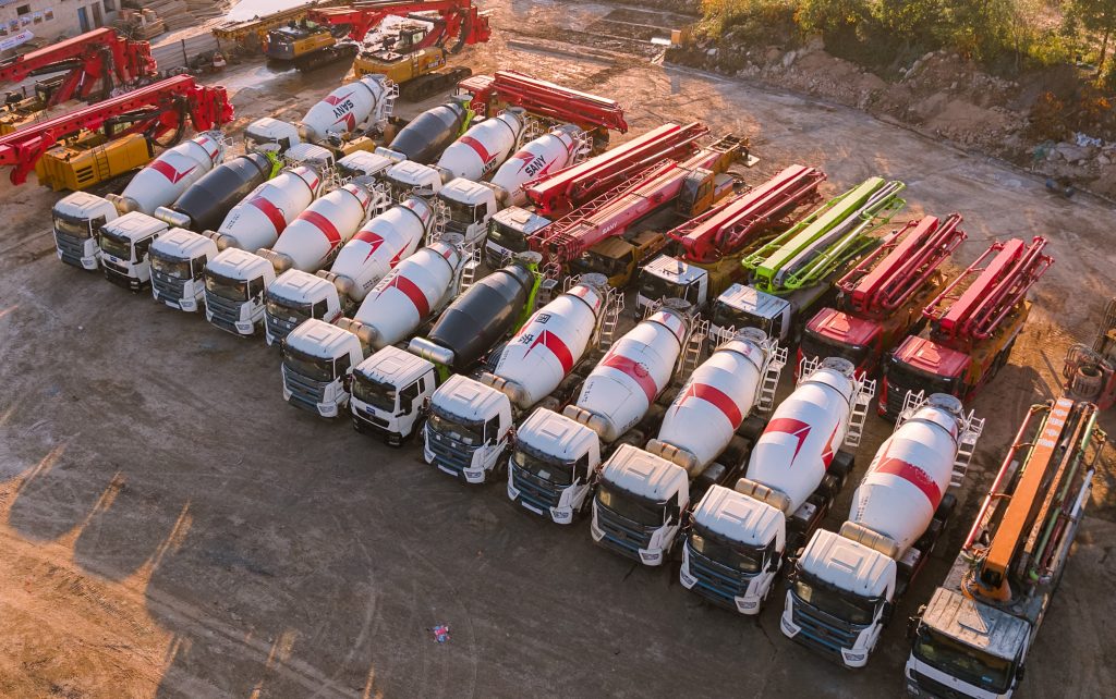 imachine used concrete mixer trucks