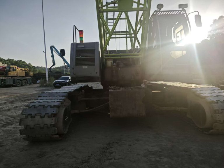 Zoomlion 85 Ton Crawler Crane
