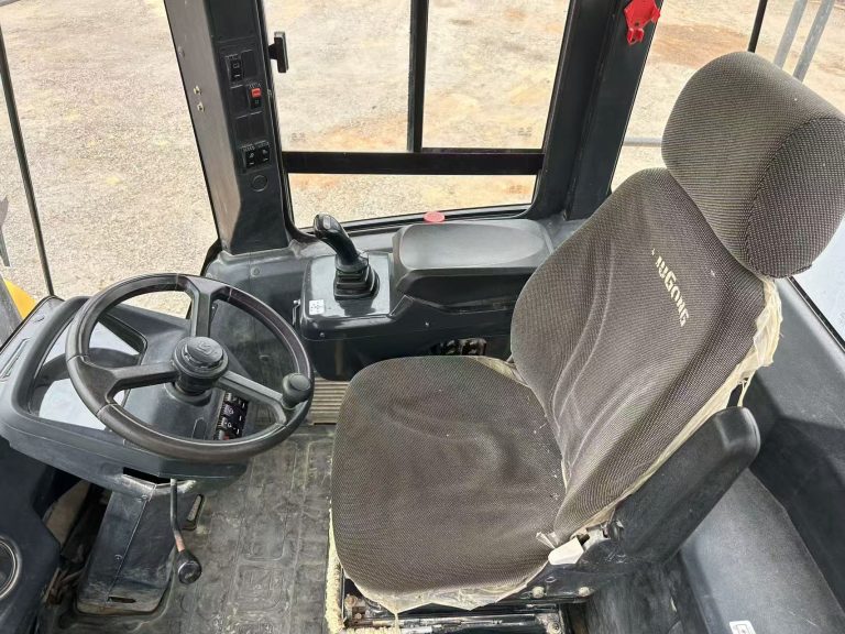 Încărcător frontal Liugong 862H