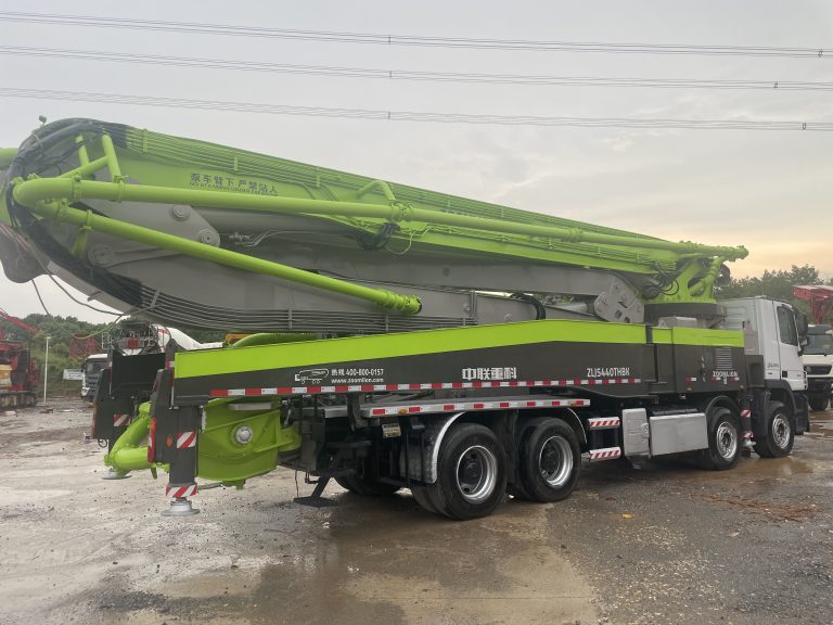 2018 Zoomlion 56m Boom Pump Truck
