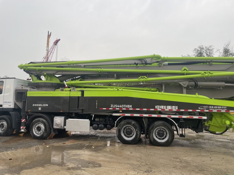 2018 Zoomlion 56m Boom Pump Truck