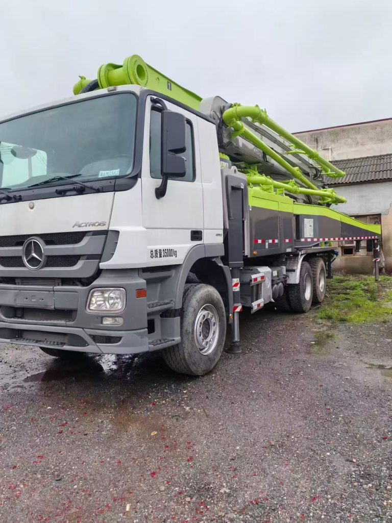 ZOOMLION 52m Concrete Pump Truck