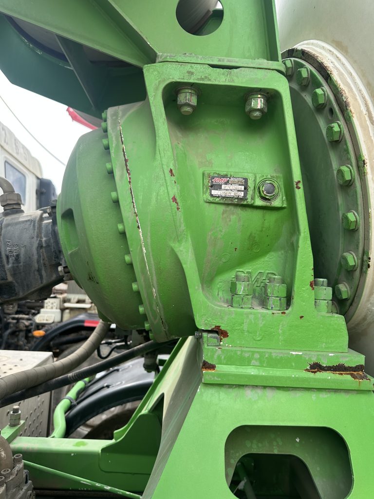 XCMG 12 m3 Concrete Truck Mixer