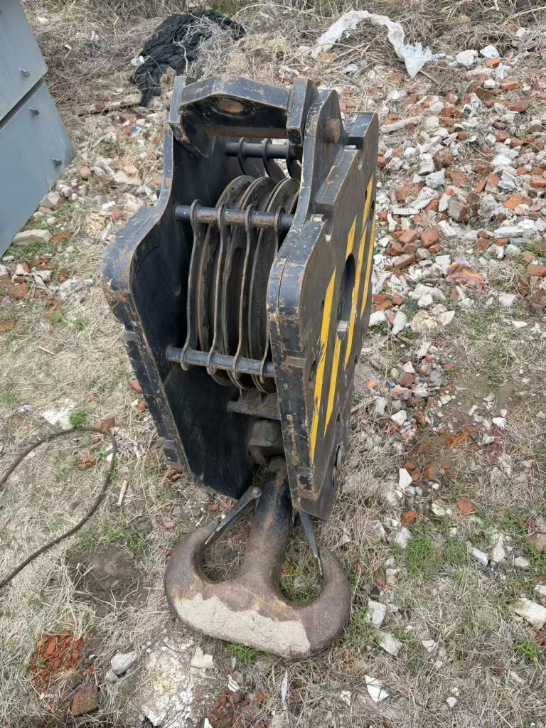 SANY SCC2800A track-mounted crane