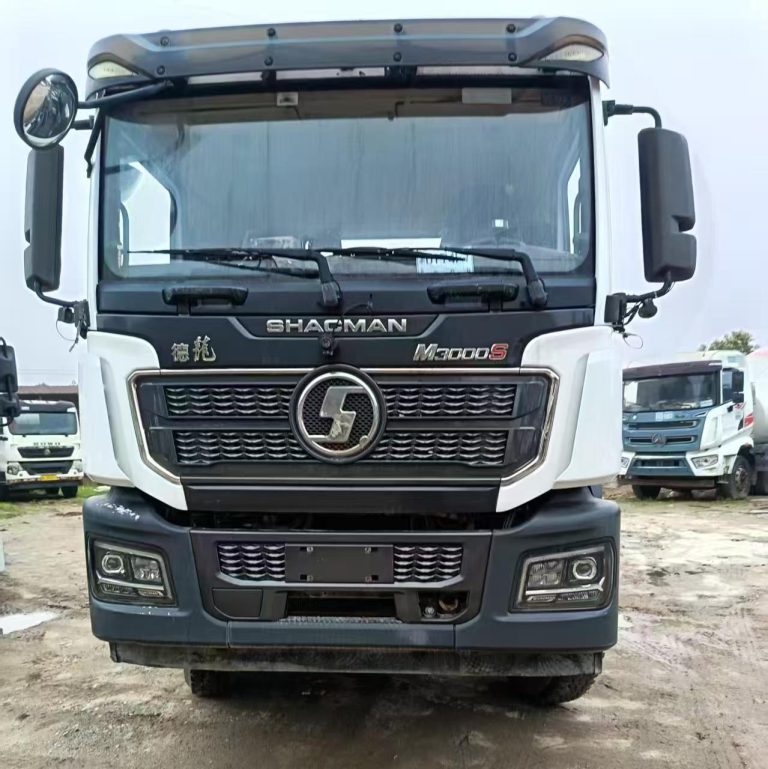xe trộn bê tông xcmg 12m3 shacman