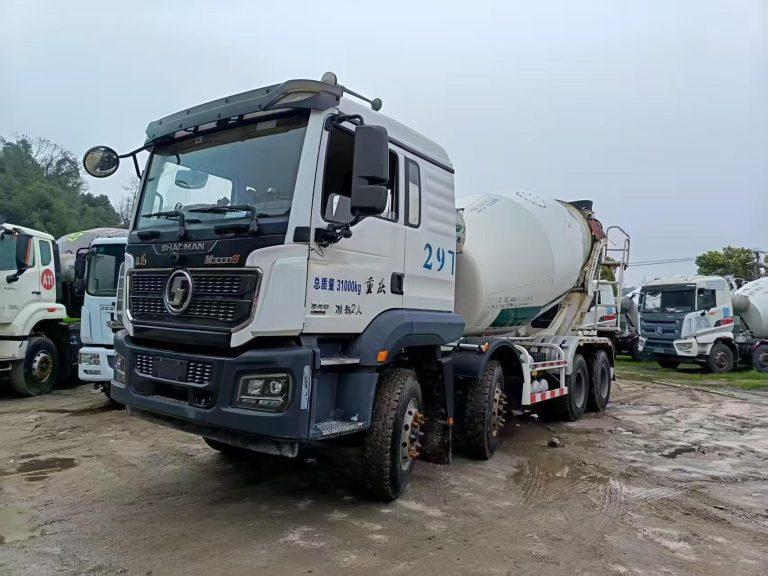 xe trộn bê tông xcmg 12m3 shacman