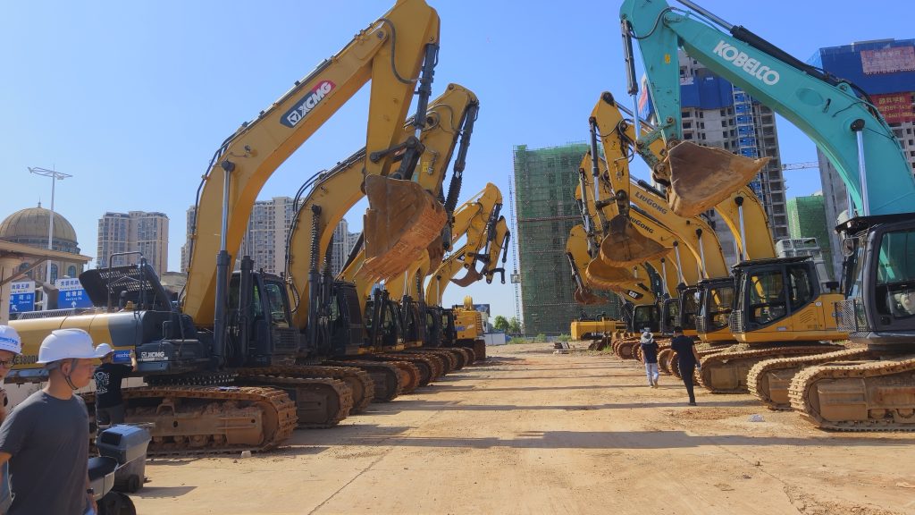 imachine excavator yard