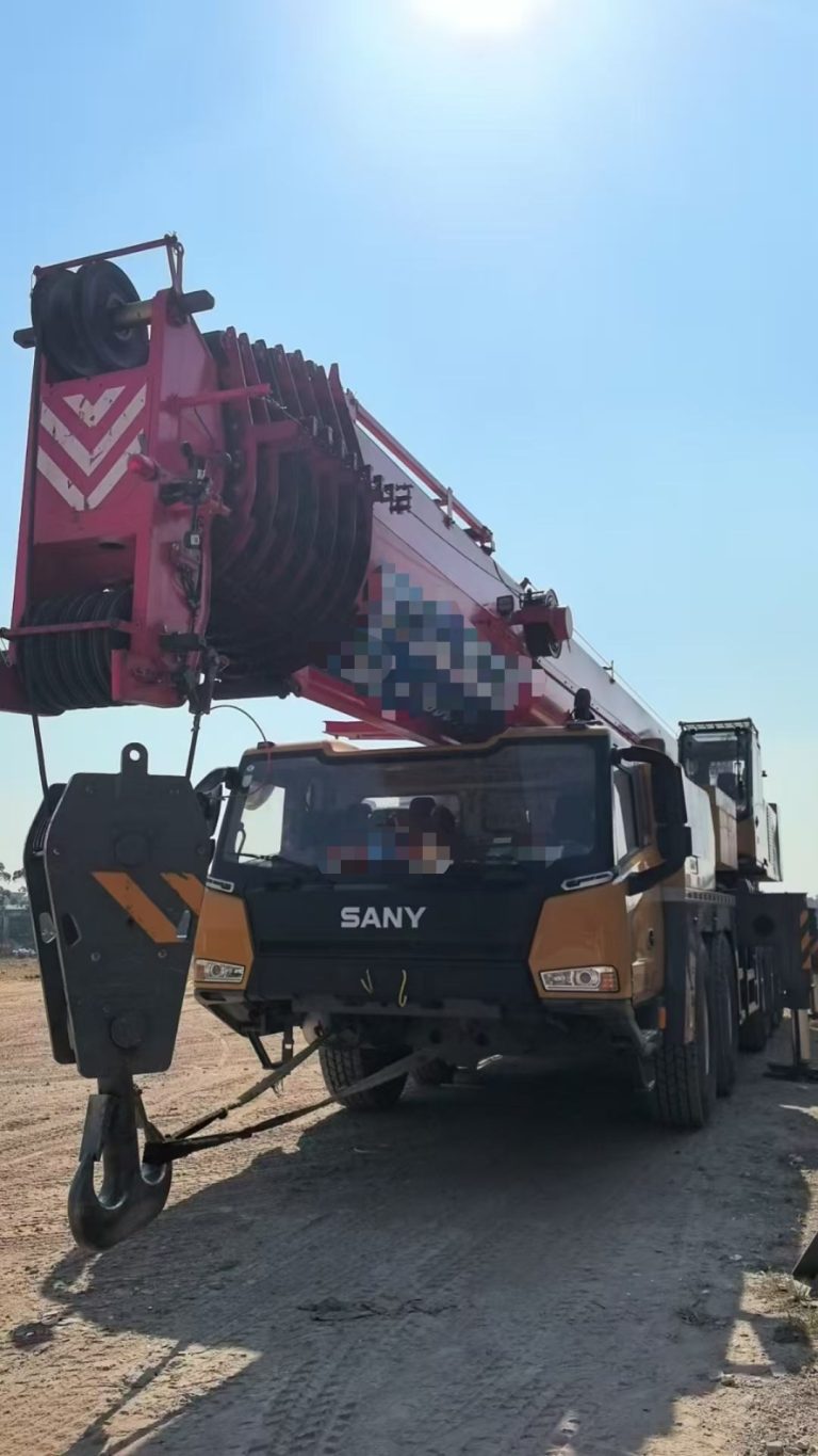 SANY STC2000C8-8 TRUCK CRANE
