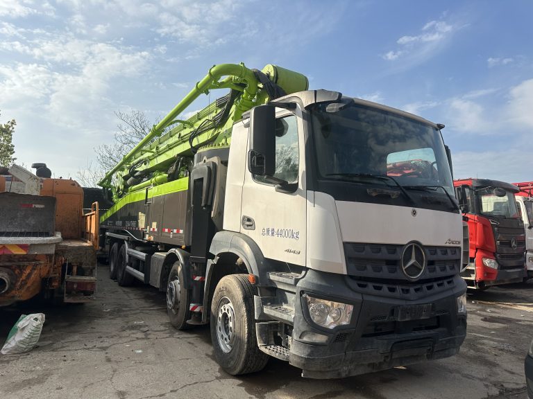 ZOOMLION 63m boom pump