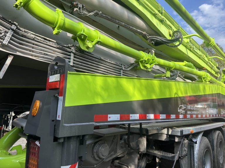 ZOOMLION 63m boom pump