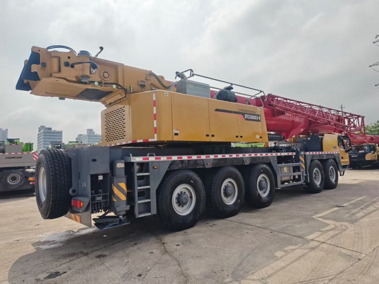 SANY STC2000C8-8 mobile crane