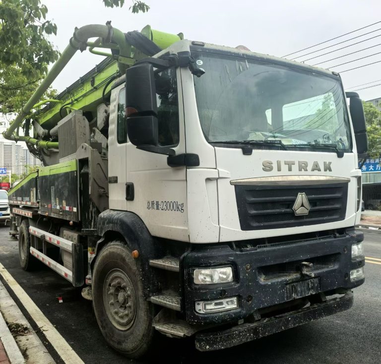 ZOOMLION 38m concrete pump truck