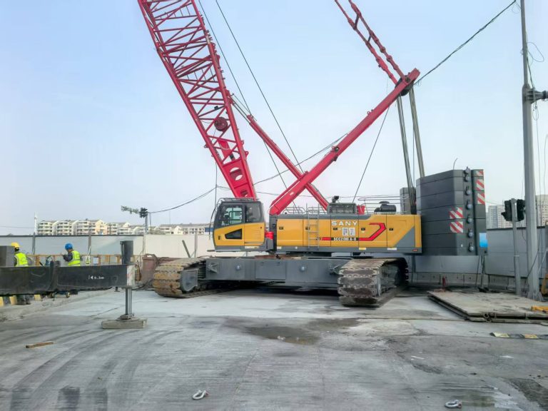 SANY SCC2000A-8 crawler crane
