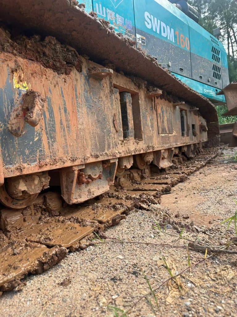 Sunward rotary drilling rig