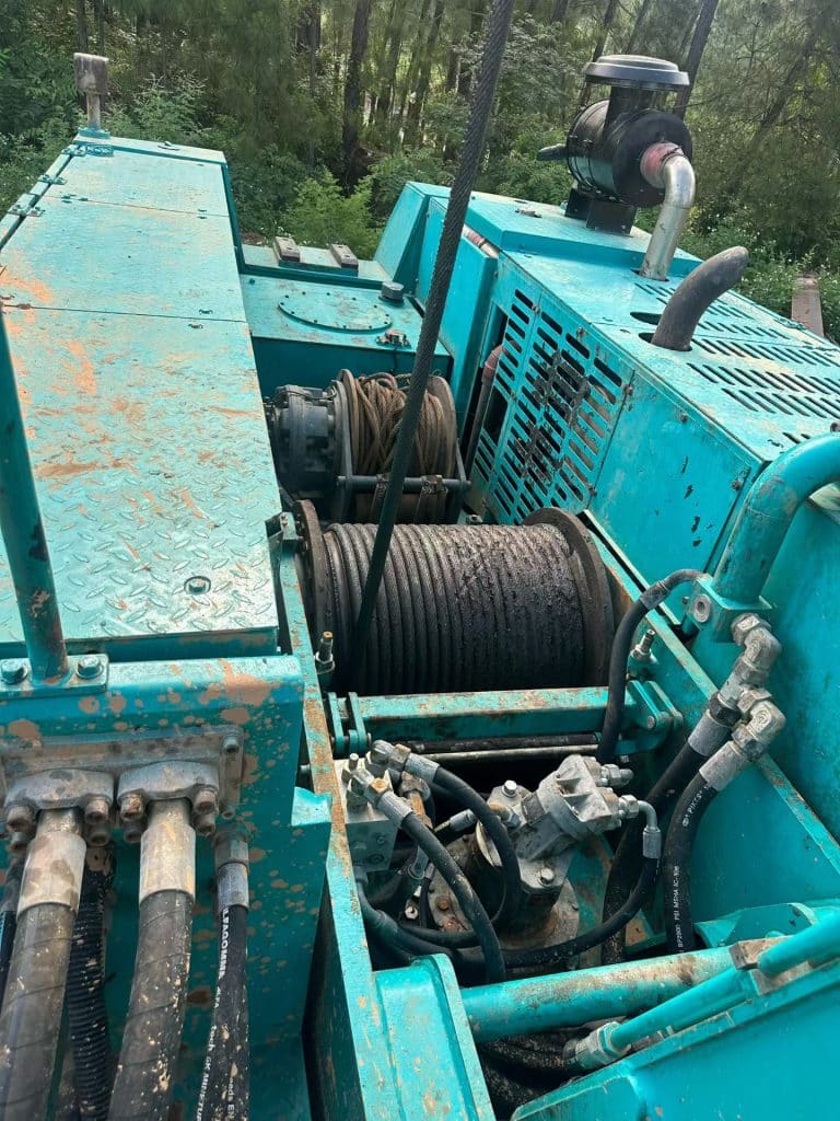 Sunward rotary drilling rig