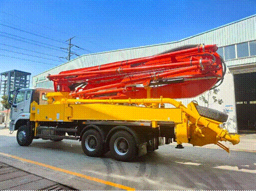 inspecting boom