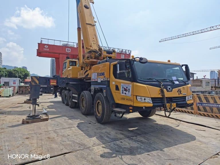 2021 XCMG QY100KC 100 Ton Truck Crane - View 3