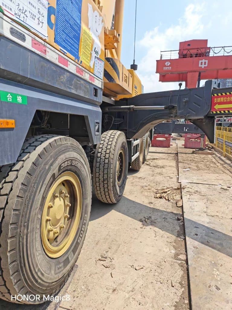 2021 XCMG QY100KC 100 Ton Truck Crane - View 7