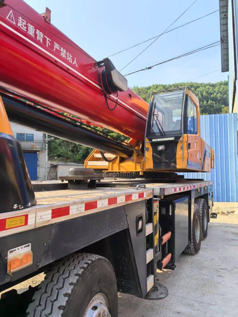 2015 SANY STC500S 50 Ton Truck Crane - View 2