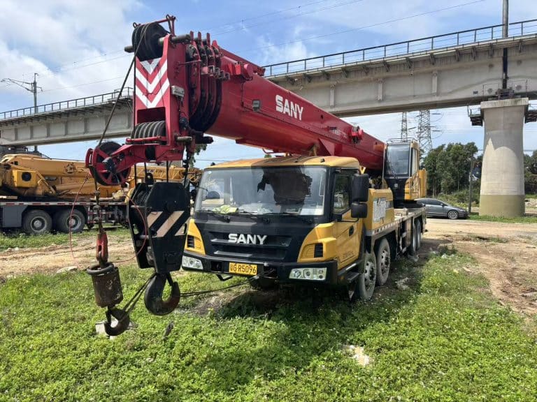 SANY 50 ton truck crane