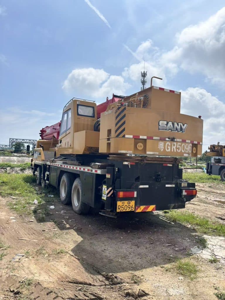 SANY 50 ton truck crane