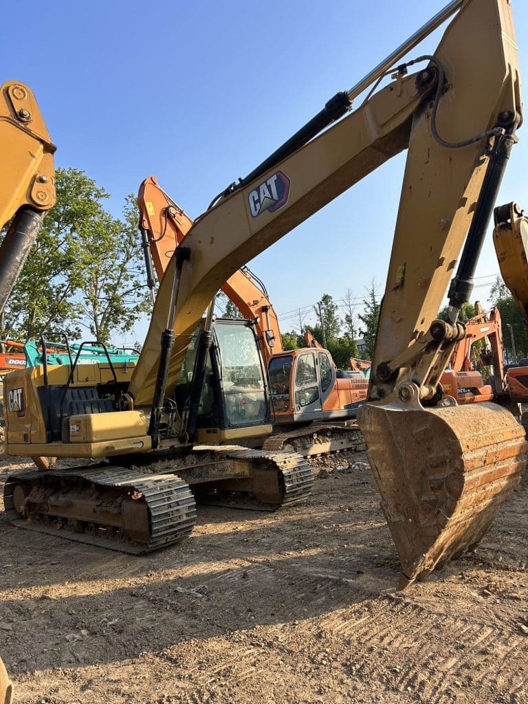 Used CAT Excavator