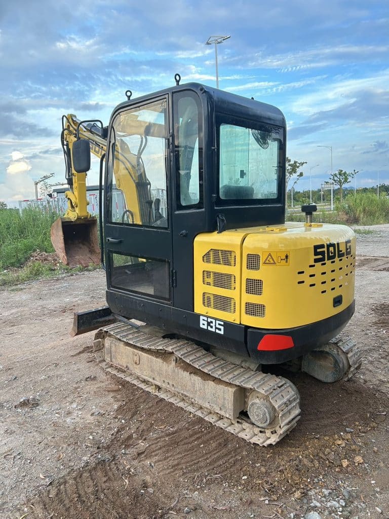 SDLG 635 Mini Excavator