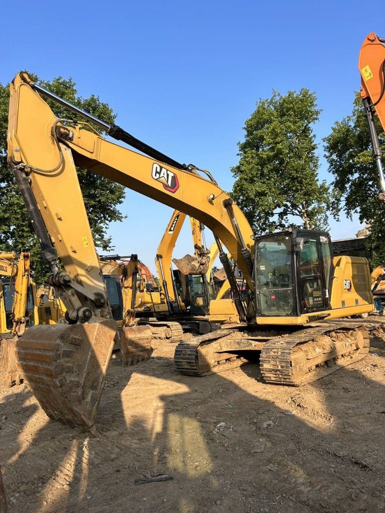 Used CAT Excavator