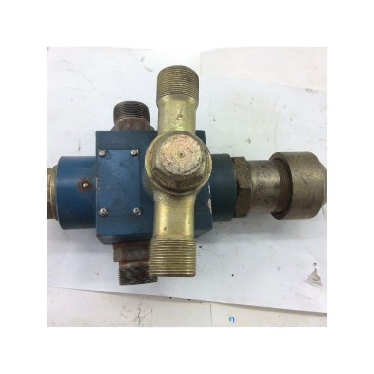 Reversing Directional Valve photo 3